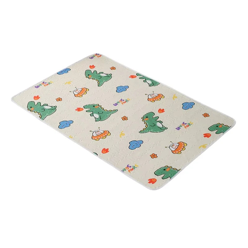 Tapis à langer nomade 50 × 70 cm — léger, pliable, surface facile à essuyer